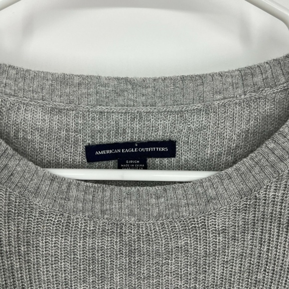 American Eagle Sweater Open Tie Sleeve - Picture 2 of 10